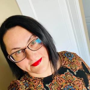 Meet your Posher, Alina